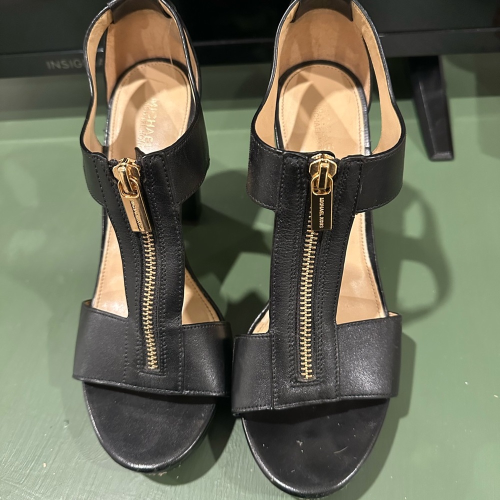 Michael Kors Platform Heels - size 8